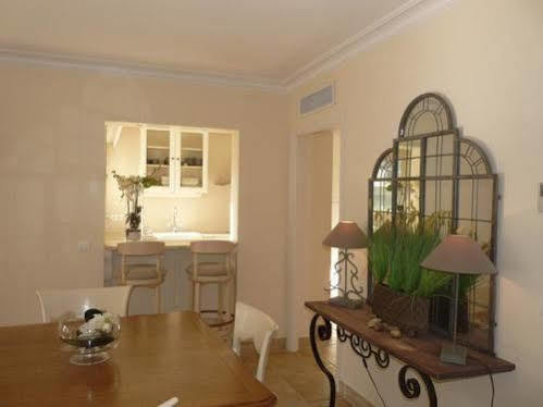 Le Piree Appartement *